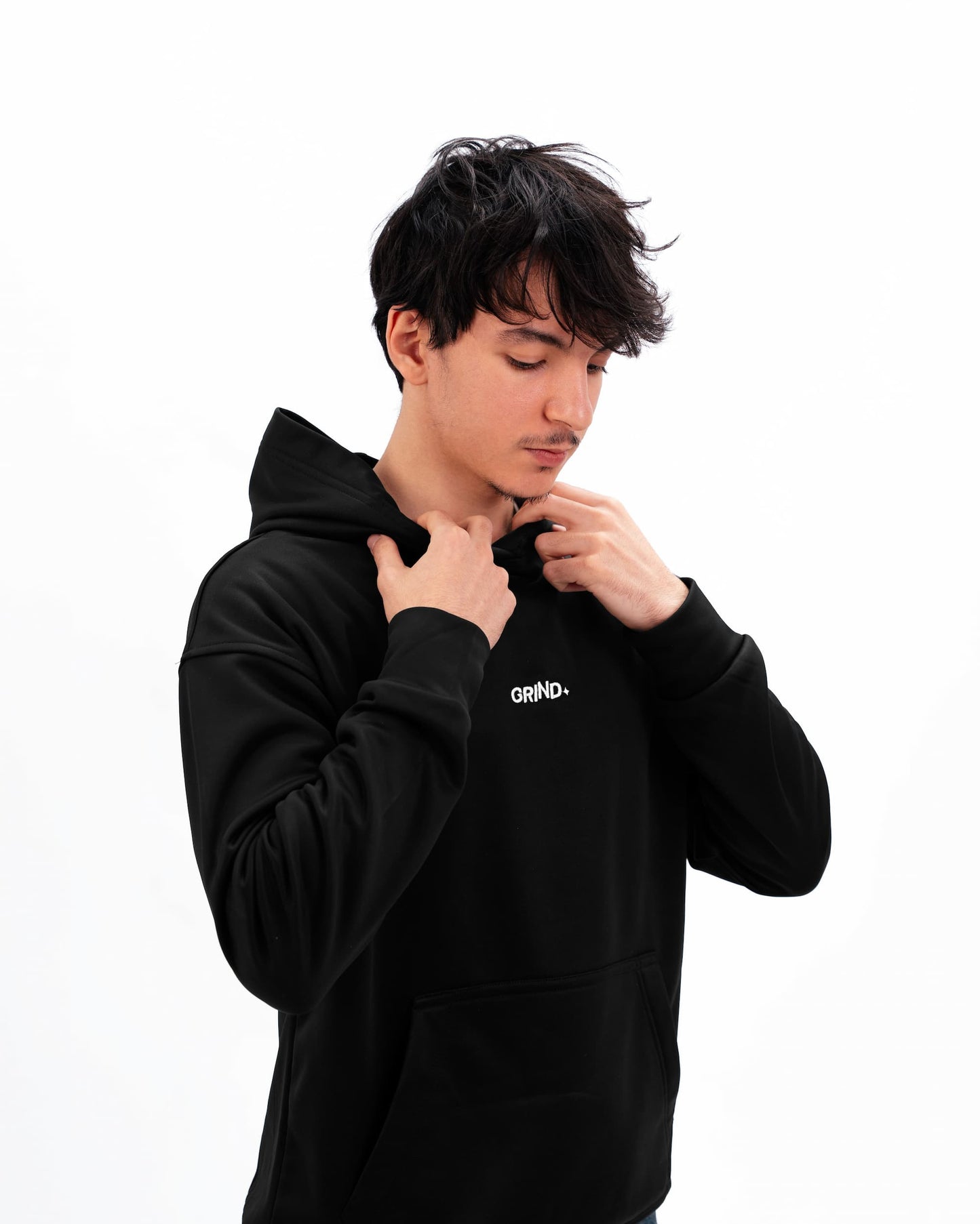 GRIND HOODIE PREMIUM - BLACK